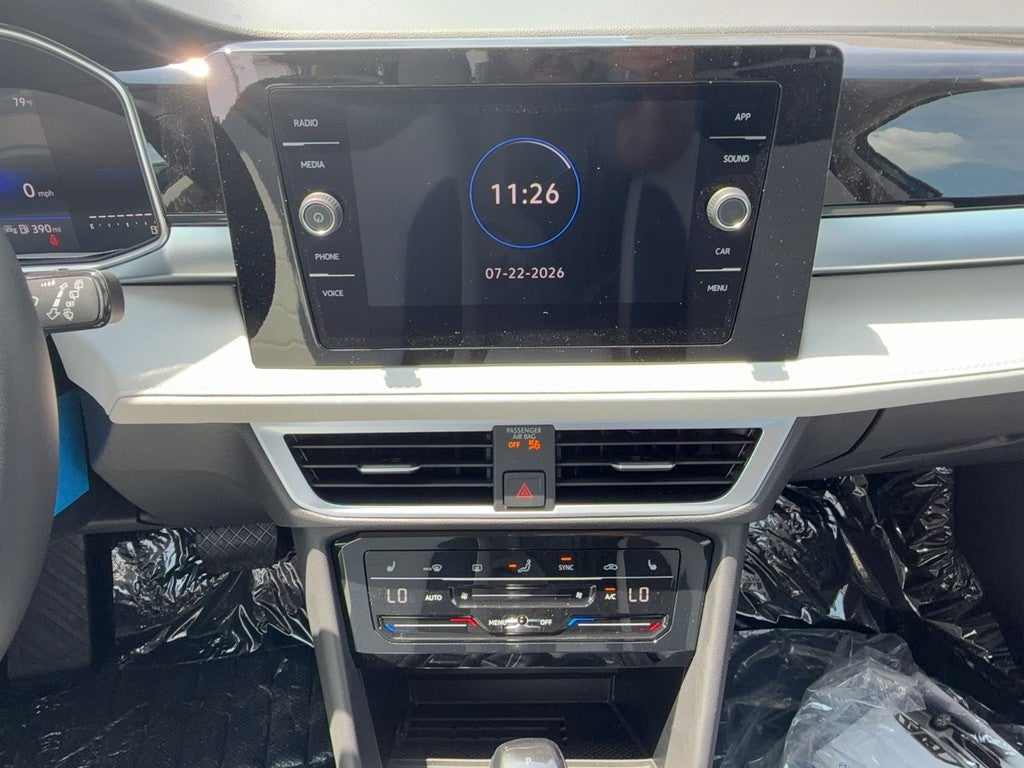 2026 Volkswagen Taos SE 4MOTION