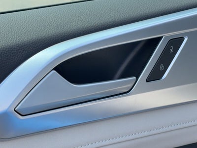 2026 Volkswagen Taos SE 4MOTION