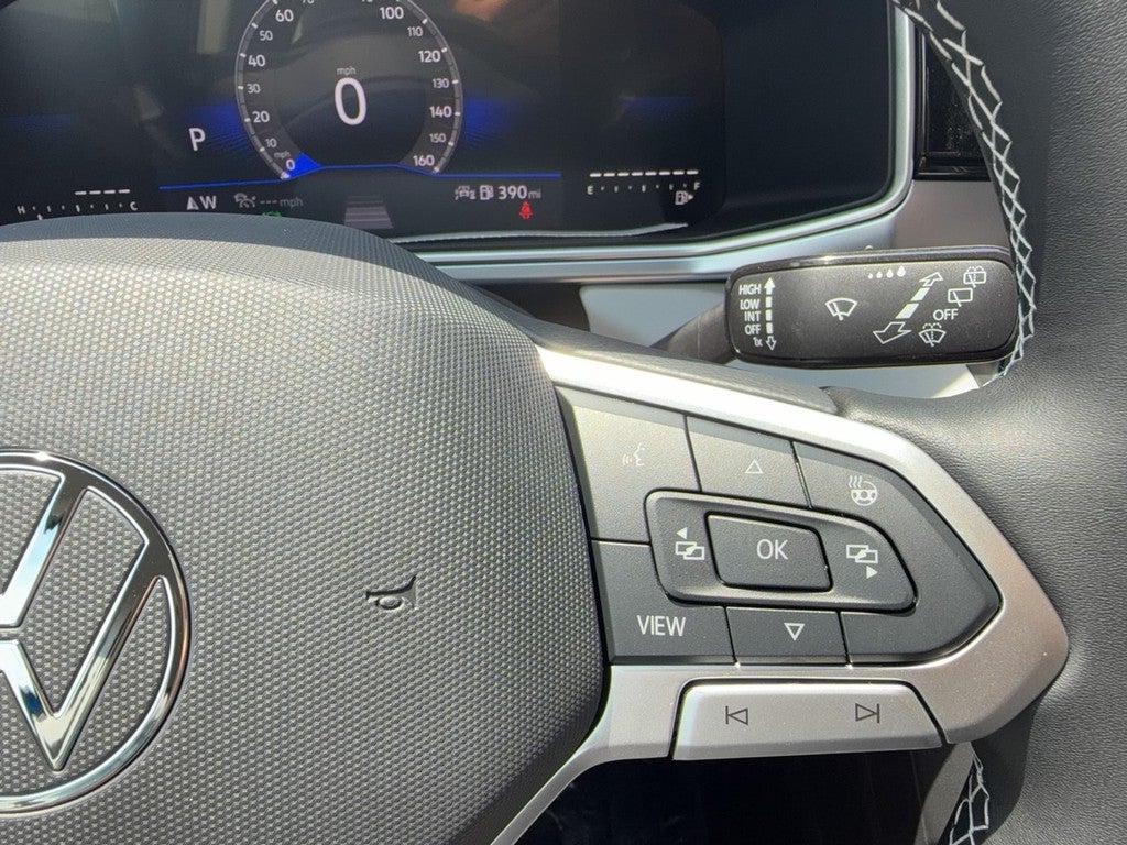 2026 Volkswagen Taos SE 4MOTION