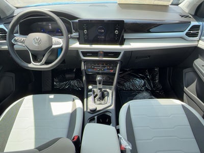 2026 Volkswagen Taos SE 4MOTION