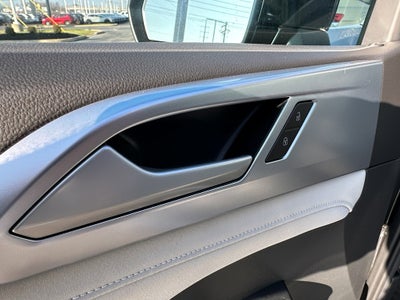 2026 Volkswagen Taos SE 4MOTION