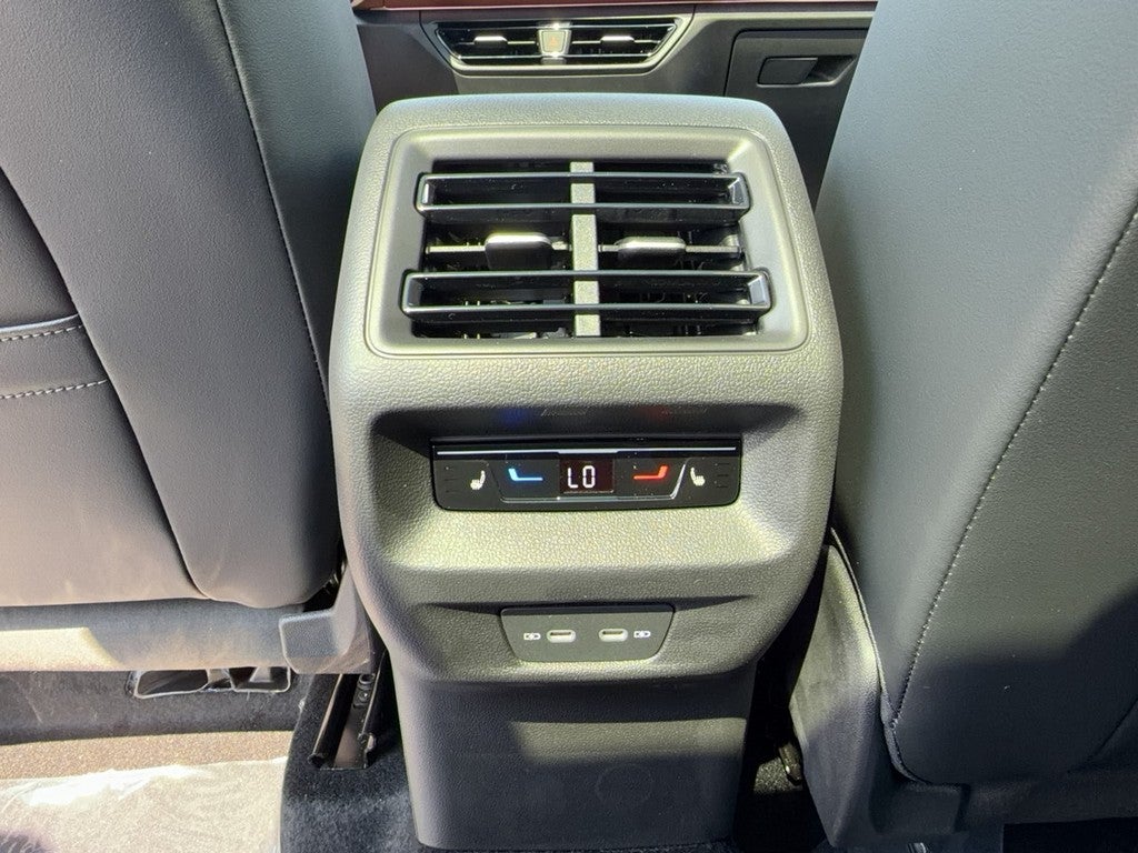 2026 Volkswagen Tiguan 2.0T SEL R-Line Turbo 4MOTION