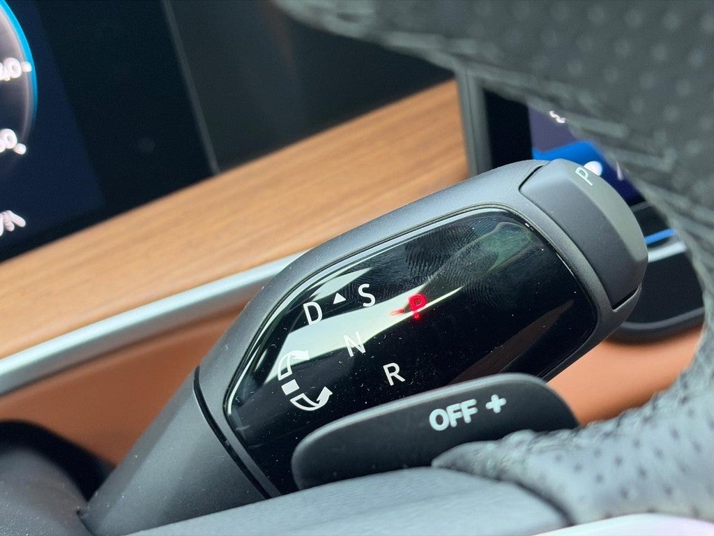 2027 Volkswagen Tiguan SEL R-Line Turbo 4MOTION