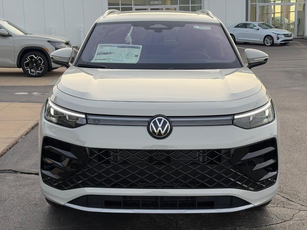 2027 Volkswagen Tiguan SEL R-Line Turbo 4MOTION