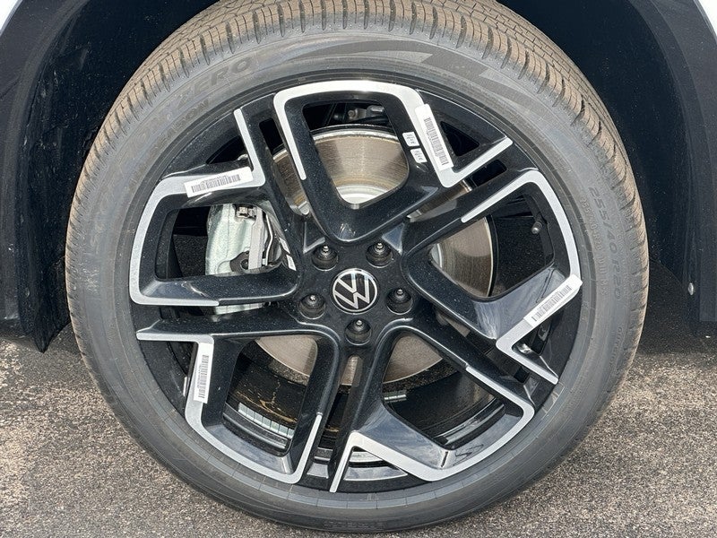 2026 Volkswagen Tiguan 2.0T SEL R-Line Turbo 4MOTION