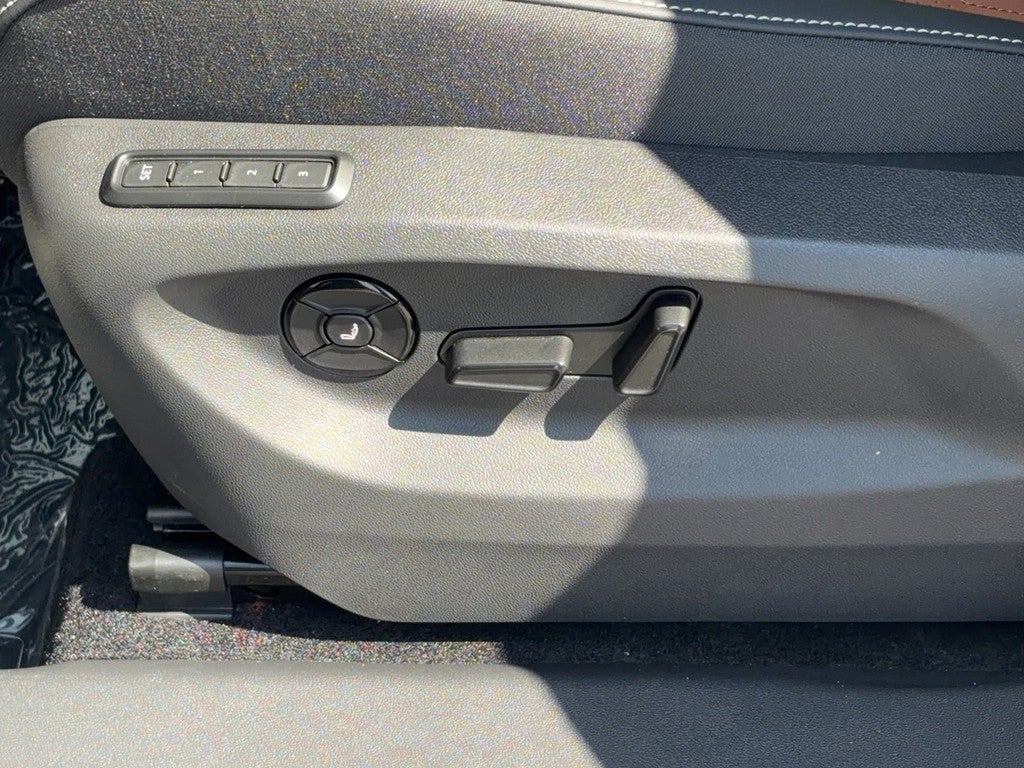 2026 Volkswagen Tiguan 2.0T SEL R-Line Turbo 4MOTION