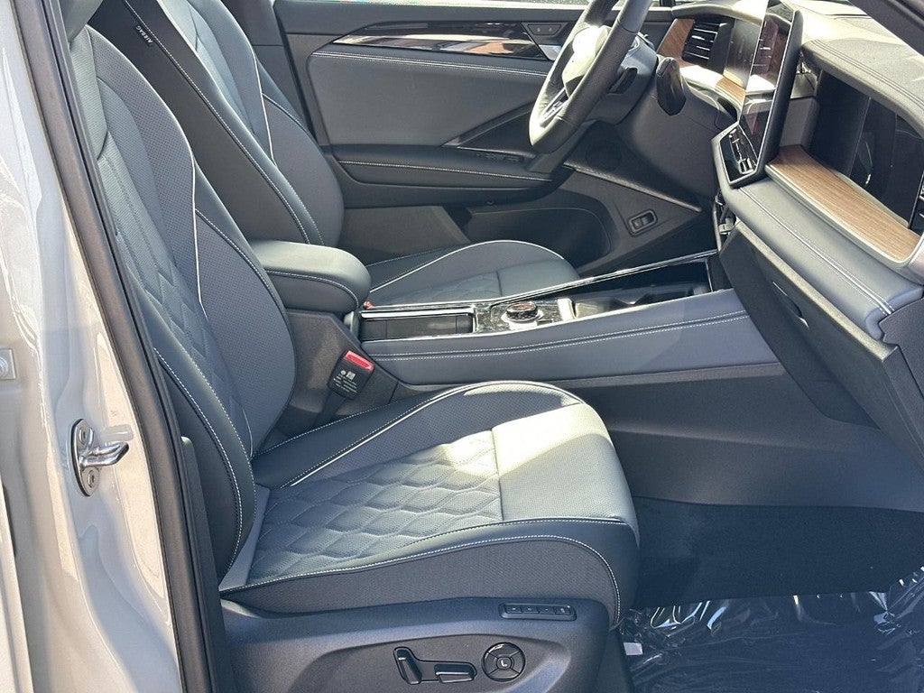 2026 Volkswagen Tiguan 2.0T SEL R-Line Turbo 4MOTION