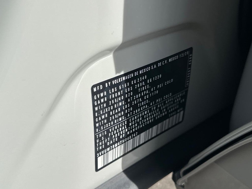 2026 Volkswagen Tiguan 2.0T SEL R-Line Turbo 4MOTION