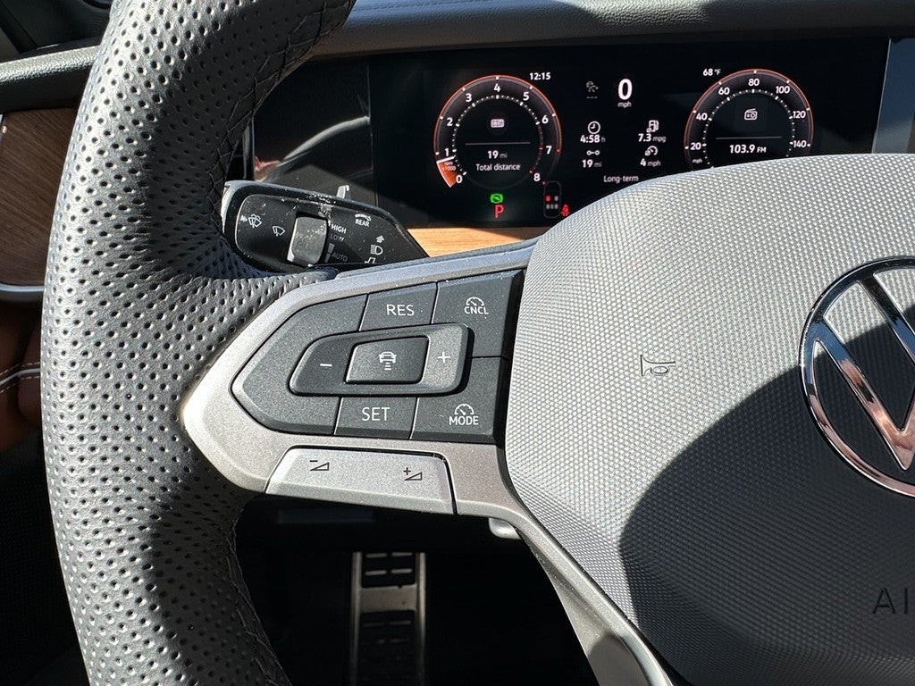 2026 Volkswagen Tiguan 2.0T SEL R-Line Turbo 4MOTION