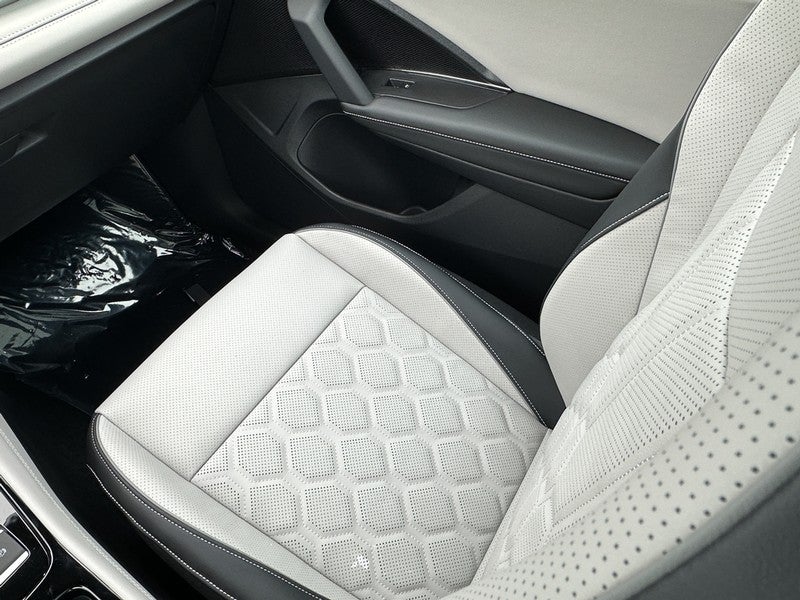 2026 Volkswagen Tiguan 2.0T SEL R-Line Turbo 4MOTION