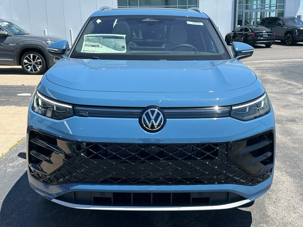 2026 Volkswagen Tiguan 2.0T SEL R-Line Turbo 4MOTION