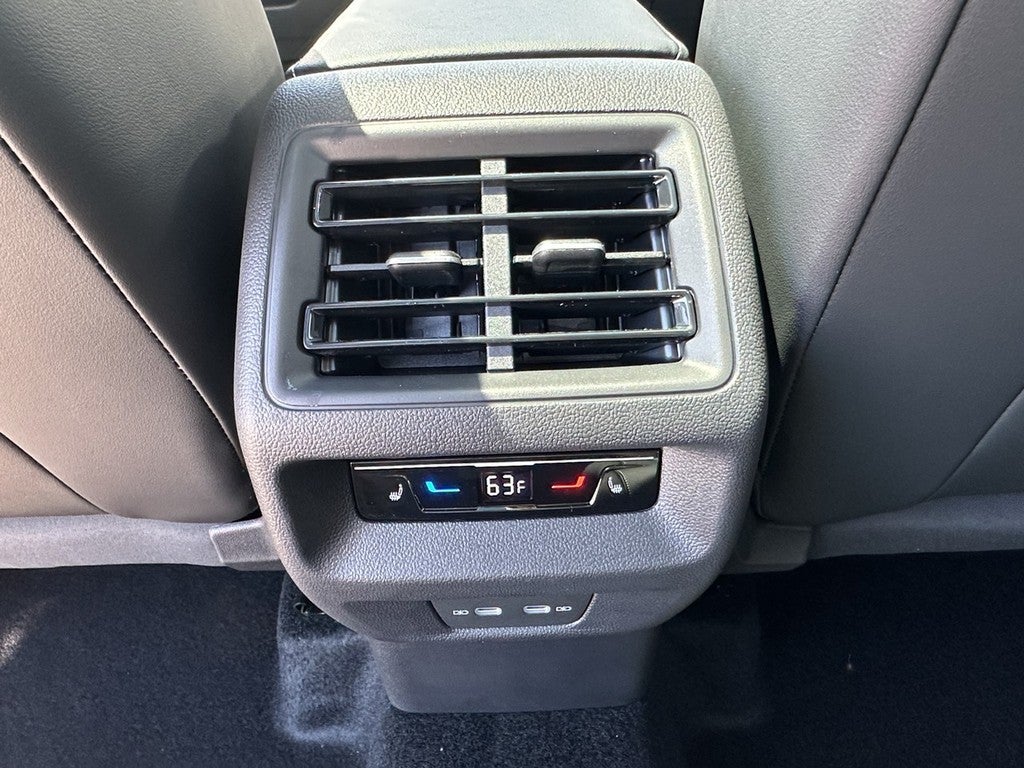 2026 Volkswagen Tiguan 2.0T SEL R-Line Turbo 4MOTION