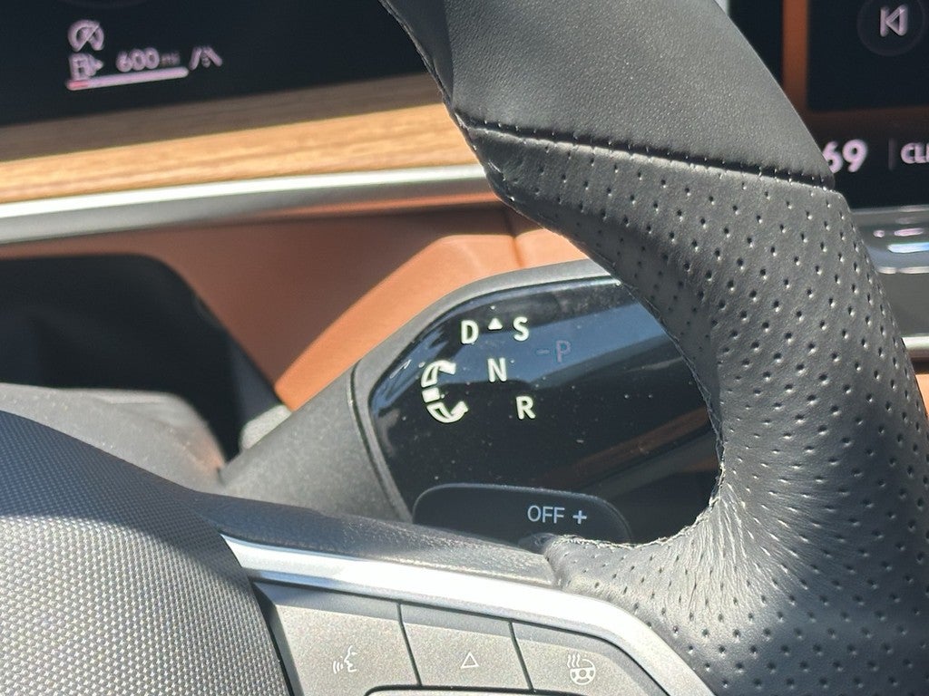 2026 Volkswagen Tiguan 2.0T SEL R-Line Turbo 4MOTION