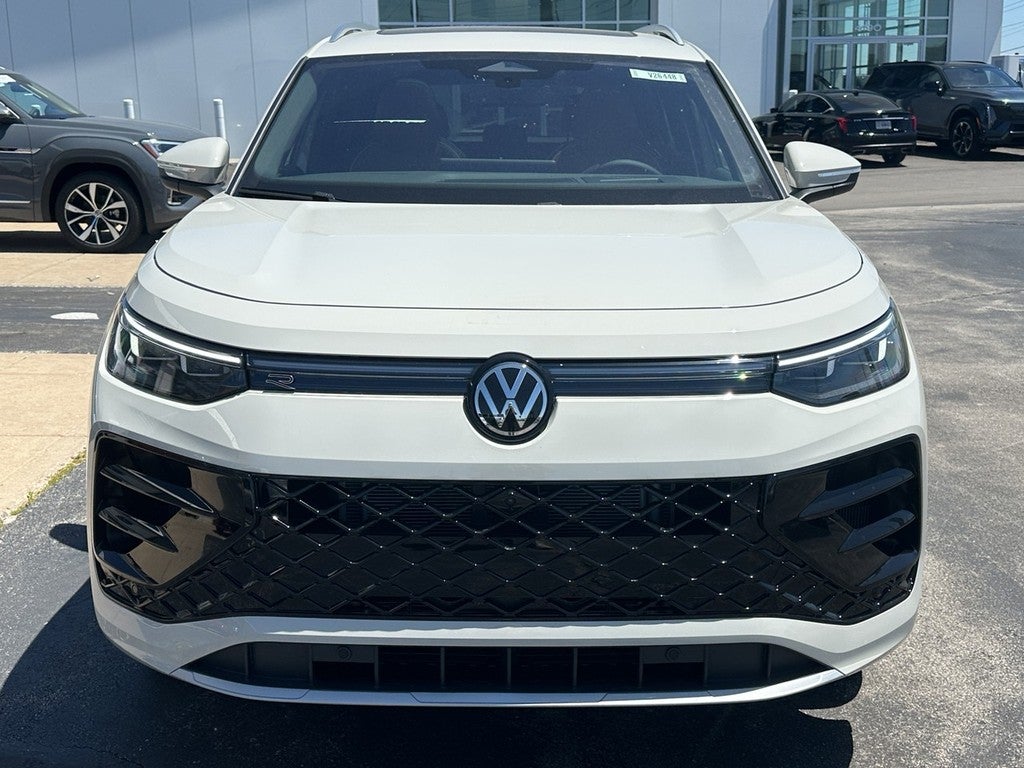 2026 Volkswagen Tiguan 2.0T SEL R-Line Turbo 4MOTION
