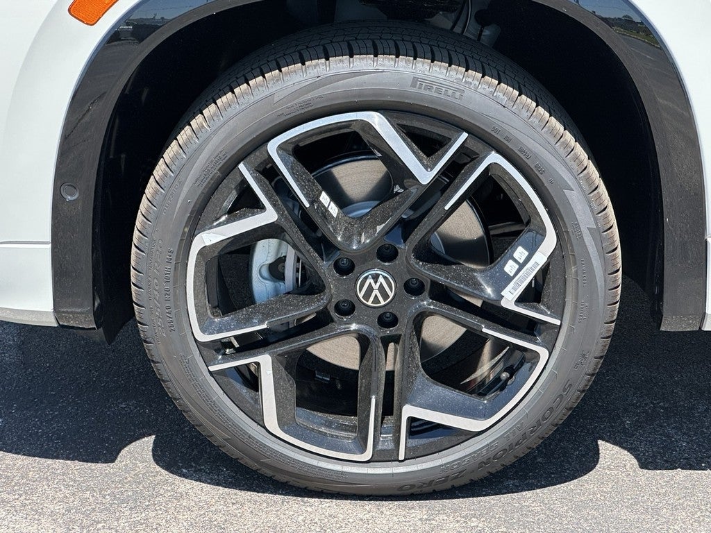 2026 Volkswagen Tiguan 2.0T SEL R-Line Turbo 4MOTION