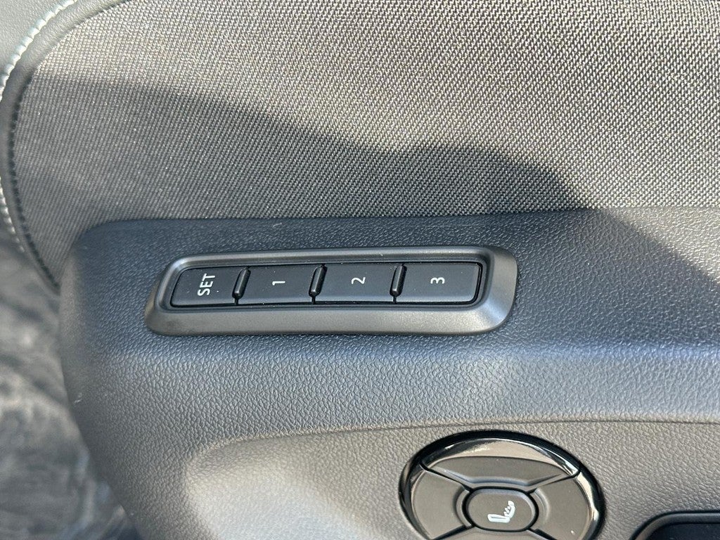 2026 Volkswagen Tiguan 2.0T SEL R-Line Turbo 4MOTION