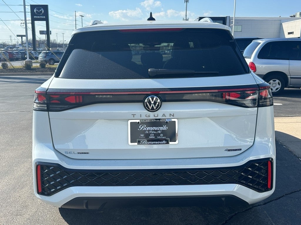 2026 Volkswagen Tiguan 2.0T SEL R-Line Turbo 4MOTION