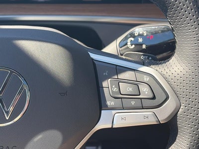2026 Volkswagen Tiguan 2.0T SEL R-Line Turbo 4MOTION
