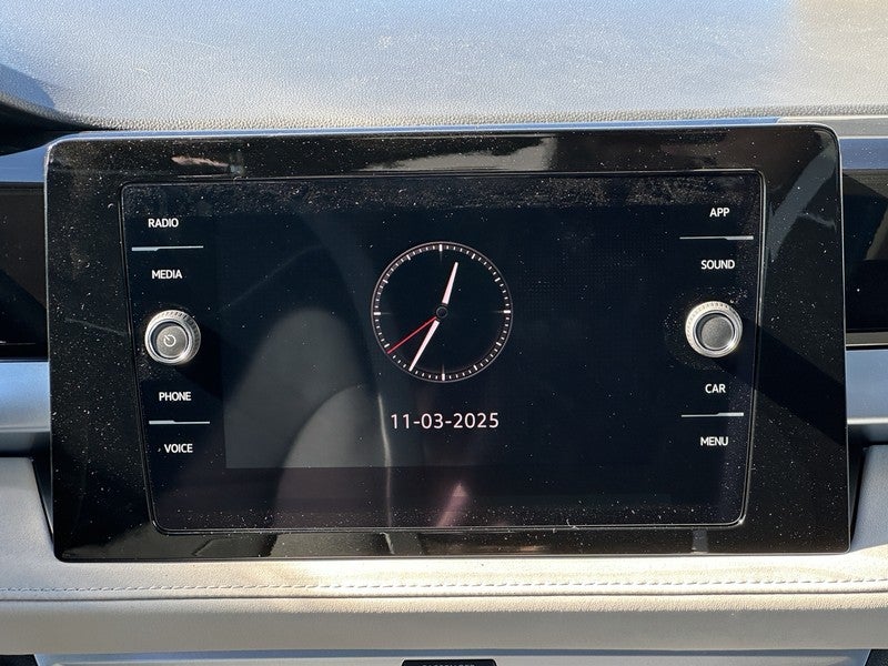 2025 Volkswagen Taos SE 4MOTION