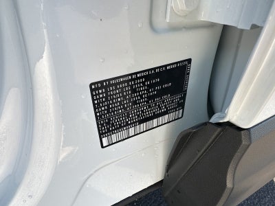 2025 Volkswagen Taos SE 4MOTION