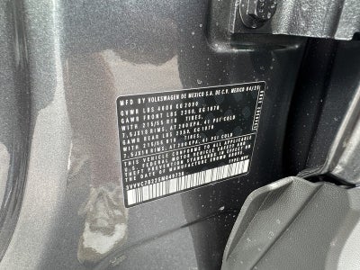 2025 Volkswagen Taos SE 4MOTION