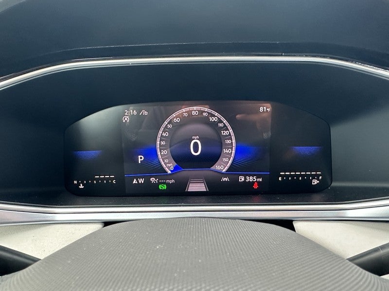 2025 Volkswagen Taos SE 4MOTION