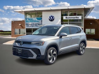 2026 Volkswagen Taos SE 4MOTION