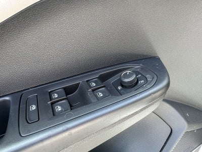 2025 Volkswagen Taos SE 4MOTION