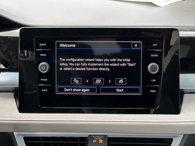 2025 Volkswagen Taos SE 4MOTION