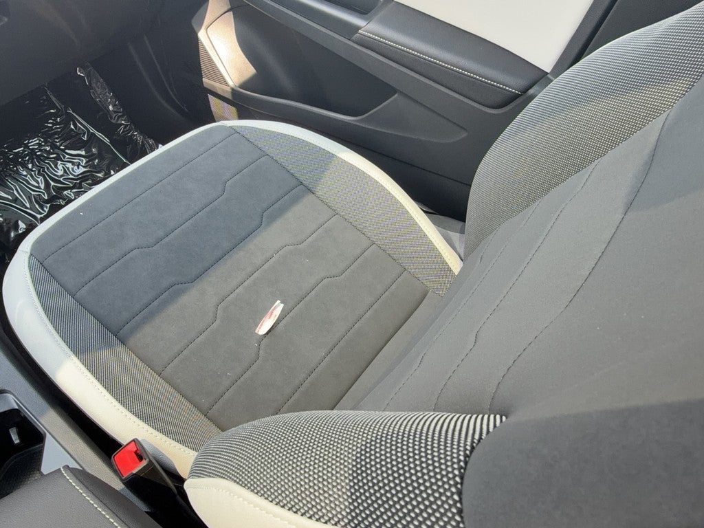 2026 Volkswagen Taos SE 4MOTION