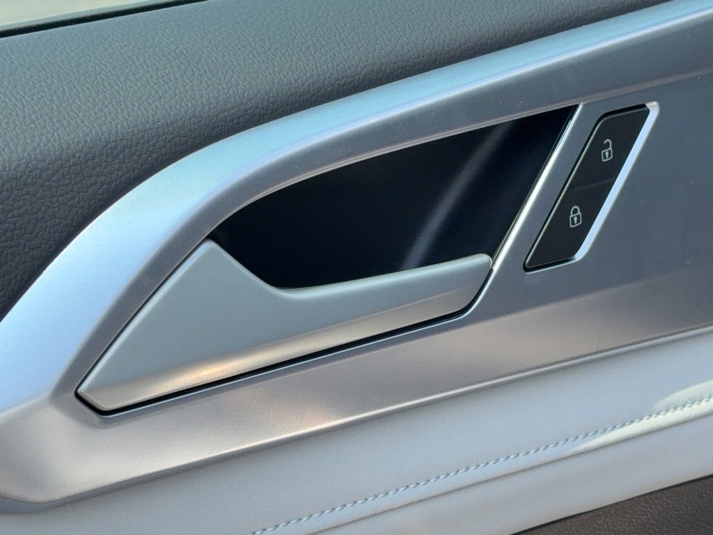 2026 Volkswagen Taos SE 4MOTION