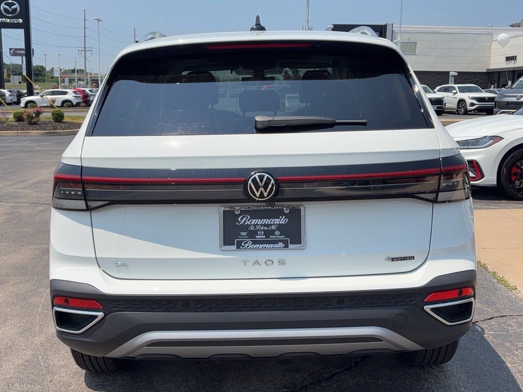 2026 Volkswagen Taos SE 4MOTION