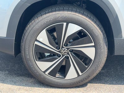 2026 Volkswagen Taos SE 4MOTION