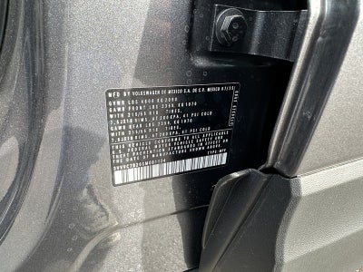 2025 Volkswagen Taos SE 4MOTION