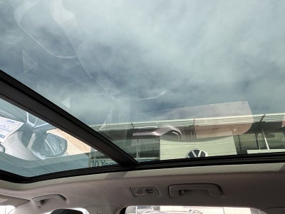 2025 Volkswagen Taos SE 4MOTION