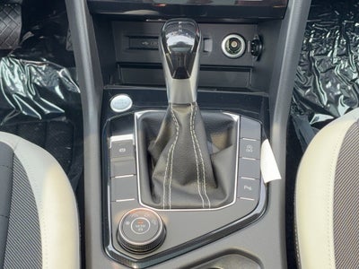 2026 Volkswagen Taos SE 4MOTION