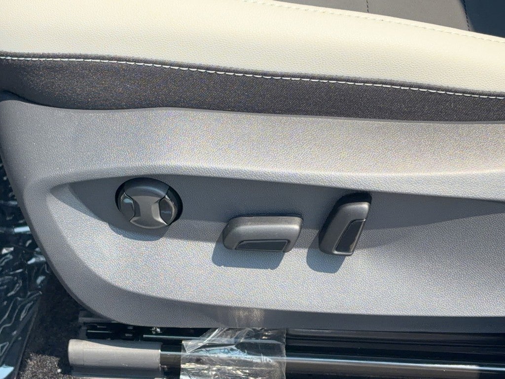 2026 Volkswagen Taos SE 4MOTION