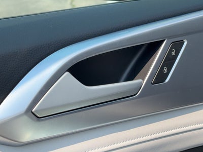 2026 Volkswagen Taos SE 4MOTION