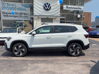 2026 Volkswagen Taos SE 4MOTION