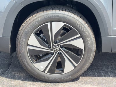 2026 Volkswagen Taos SE 4MOTION