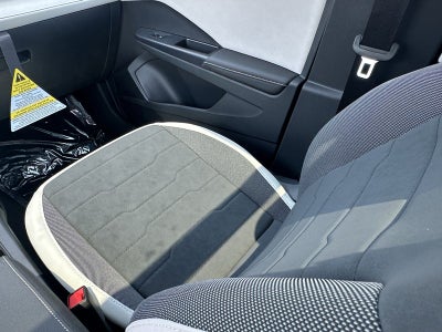 2025 Volkswagen Taos SE 4MOTION