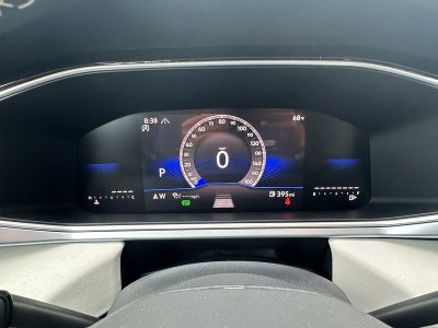 2025 Volkswagen Taos SE 4MOTION