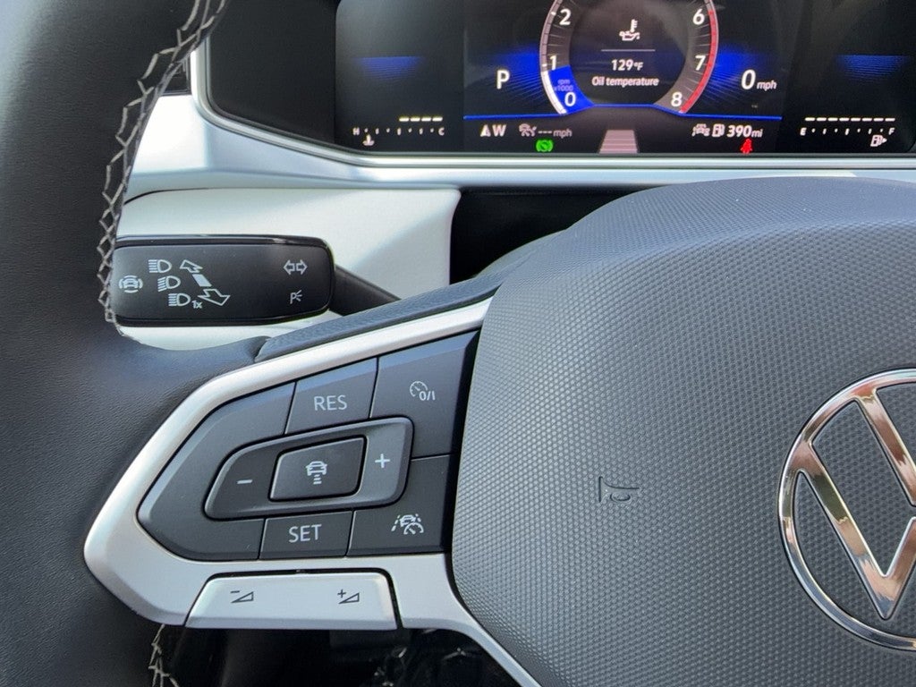 2026 Volkswagen Taos SE 4MOTION