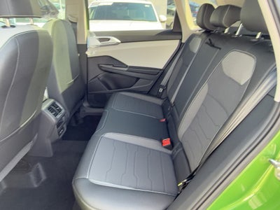 2026 Volkswagen Taos SE 4MOTION