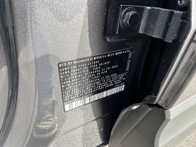 2025 Volkswagen Taos SE 4MOTION