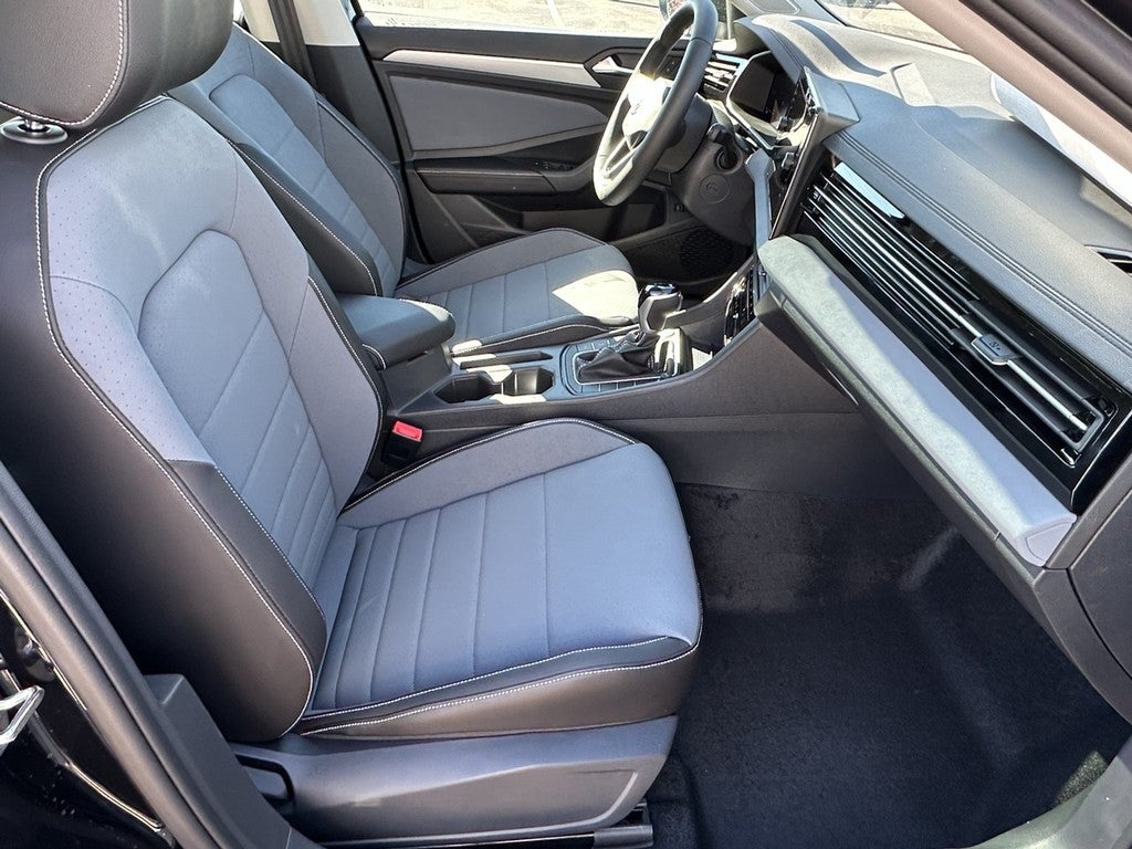 2026 Volkswagen Jetta SE Auto