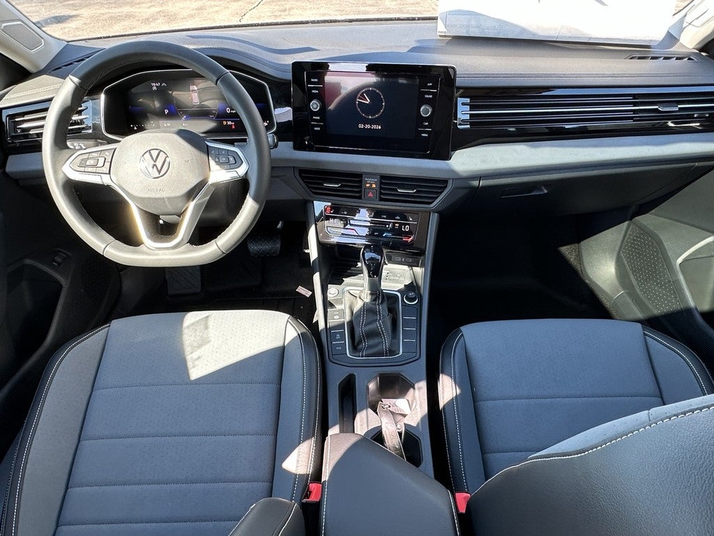 2026 Volkswagen Jetta SE Auto