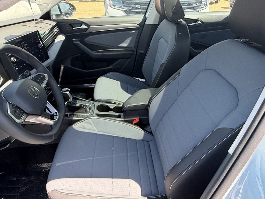 2026 Volkswagen Jetta SE Auto