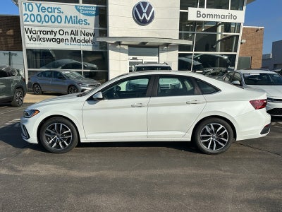 2026 Volkswagen Jetta SE Auto