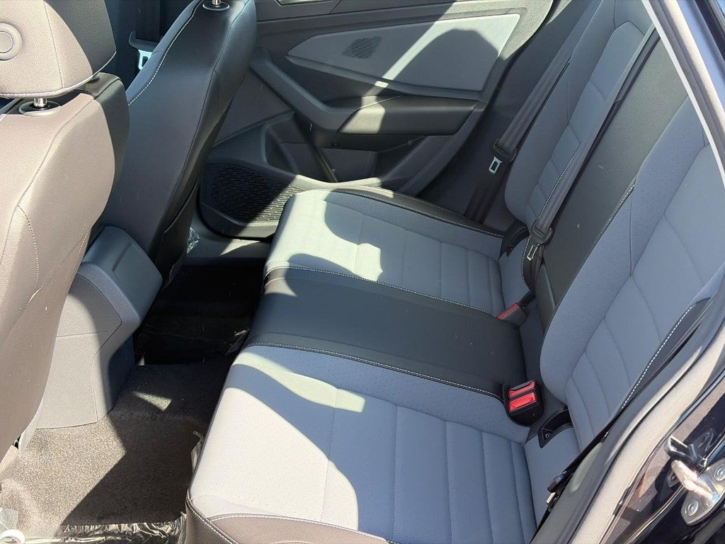 2026 Volkswagen Jetta SE Auto